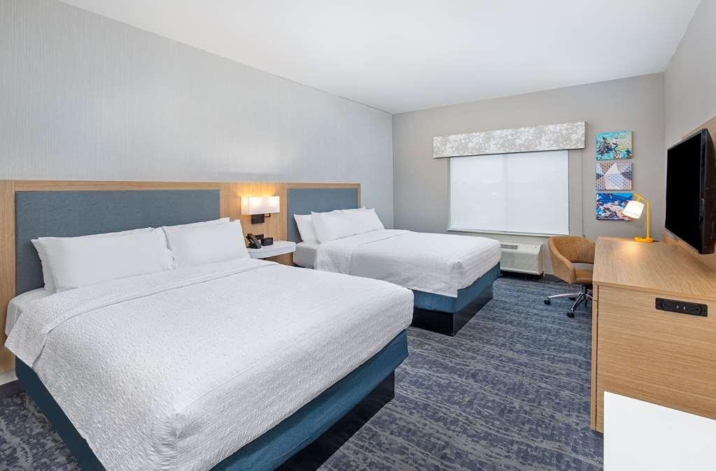 Hampton Inn Albertville, Al Room photo